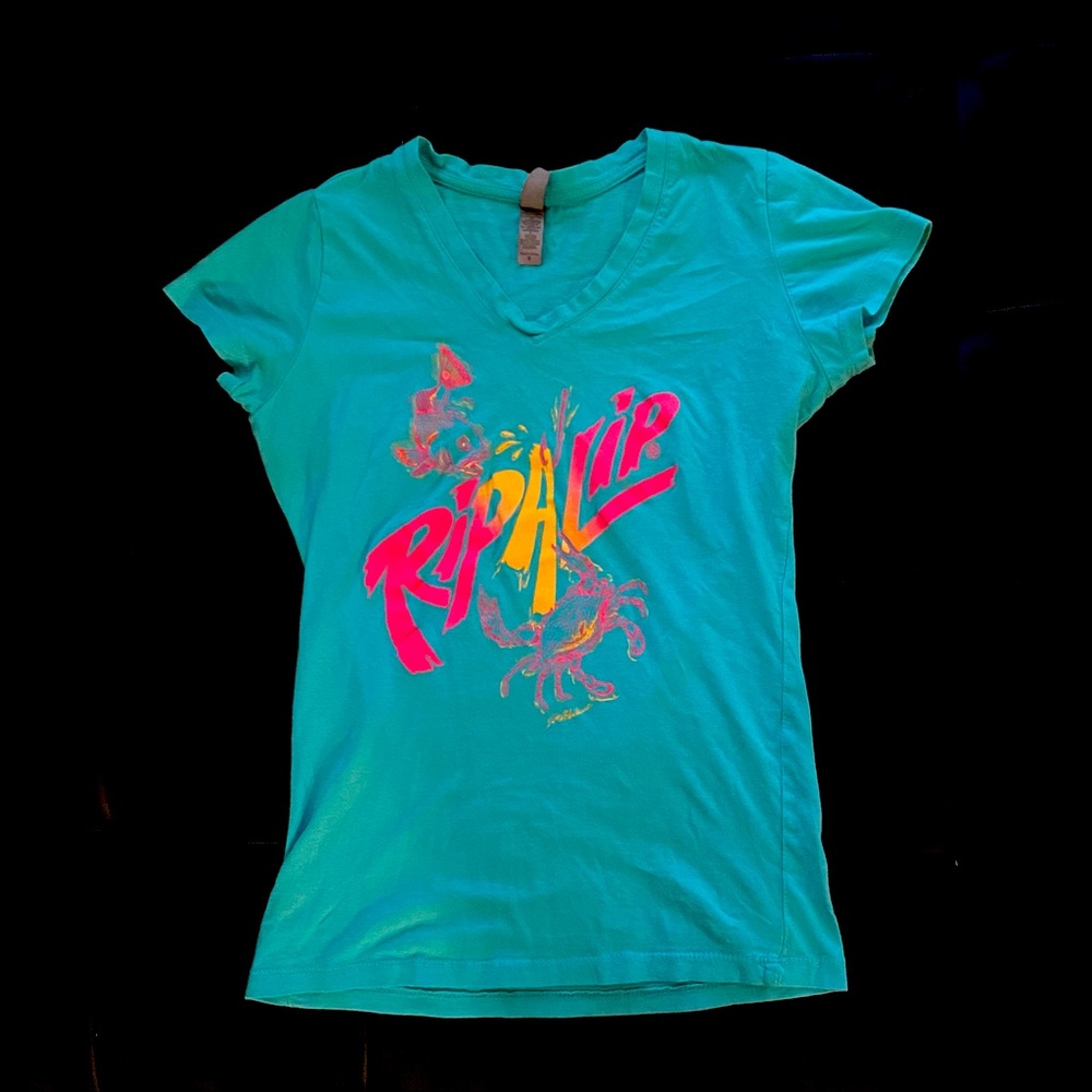❤️ Rip A Lip Fishing T Shirt